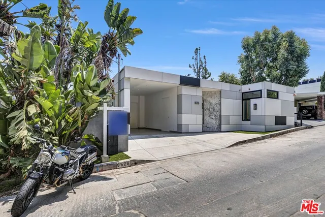 $6,499,000 | 8526 Hollywood Boulevard, Los Angeles, CA 90069