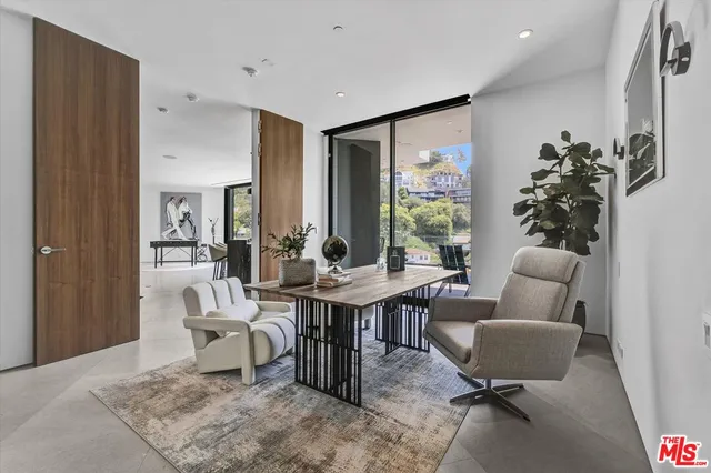 $6,499,000 | 8526 Hollywood Boulevard, Los Angeles, CA 90069