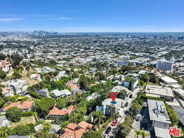 $6,499,000 | 8526 Hollywood Boulevard, Los Angeles, CA 90069