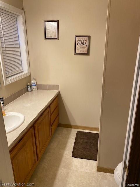 214 Davis Lake Road Lapeer, MI 48446 - Photo 7 of 15