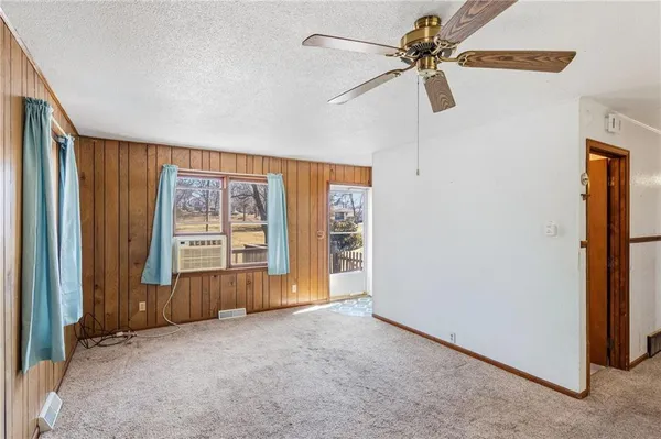 $150,000 | 716 Franklin Street, Sweet Springs, MO 65351