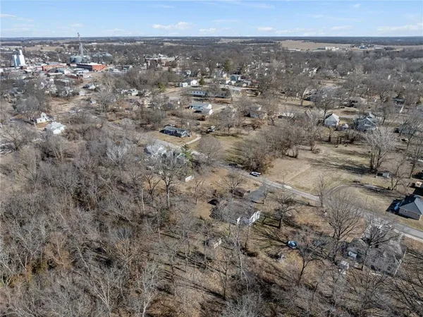 $150,000 | 716 Franklin Street, Sweet Springs, MO 65351