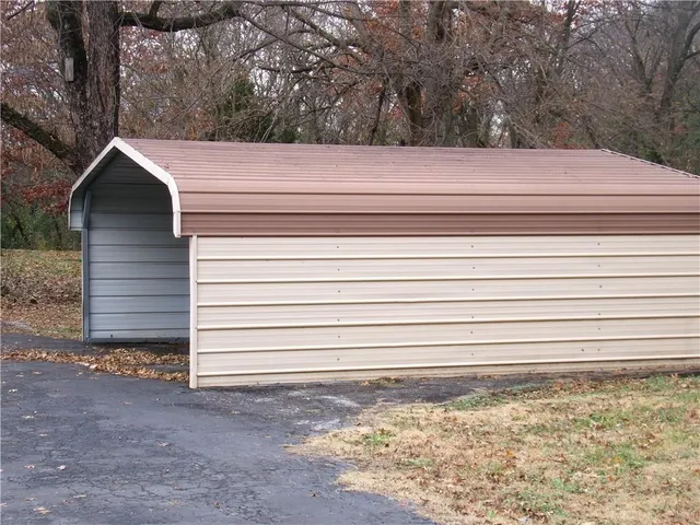 $150,000 | 716 Franklin Street, Sweet Springs, MO 65351