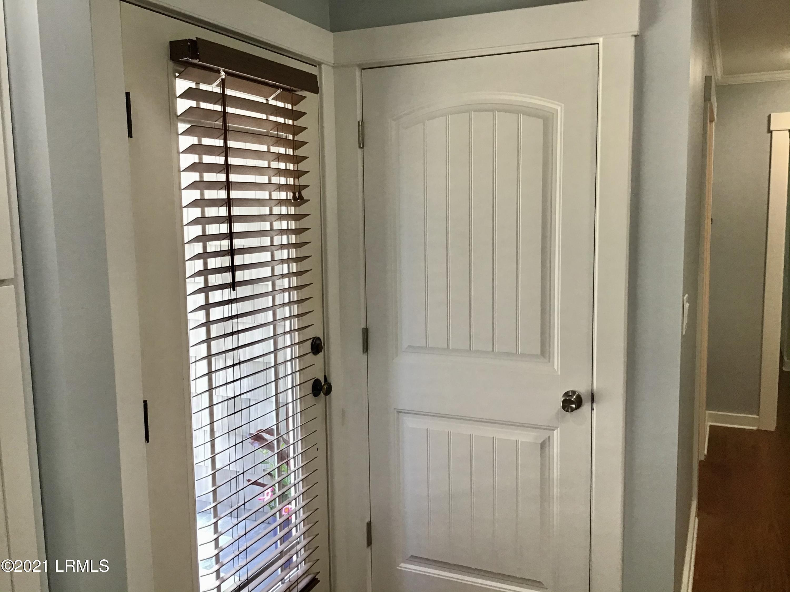 809 Sams Point Road Beaufort, SC 29907 - Photo 2 of 34 D478782F-53A9-4335-B319-580D58B42477