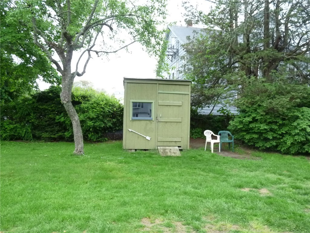 195 Sowams Road Barrington, RI 02806 - Photo 4 of 18 Gallery Image 4