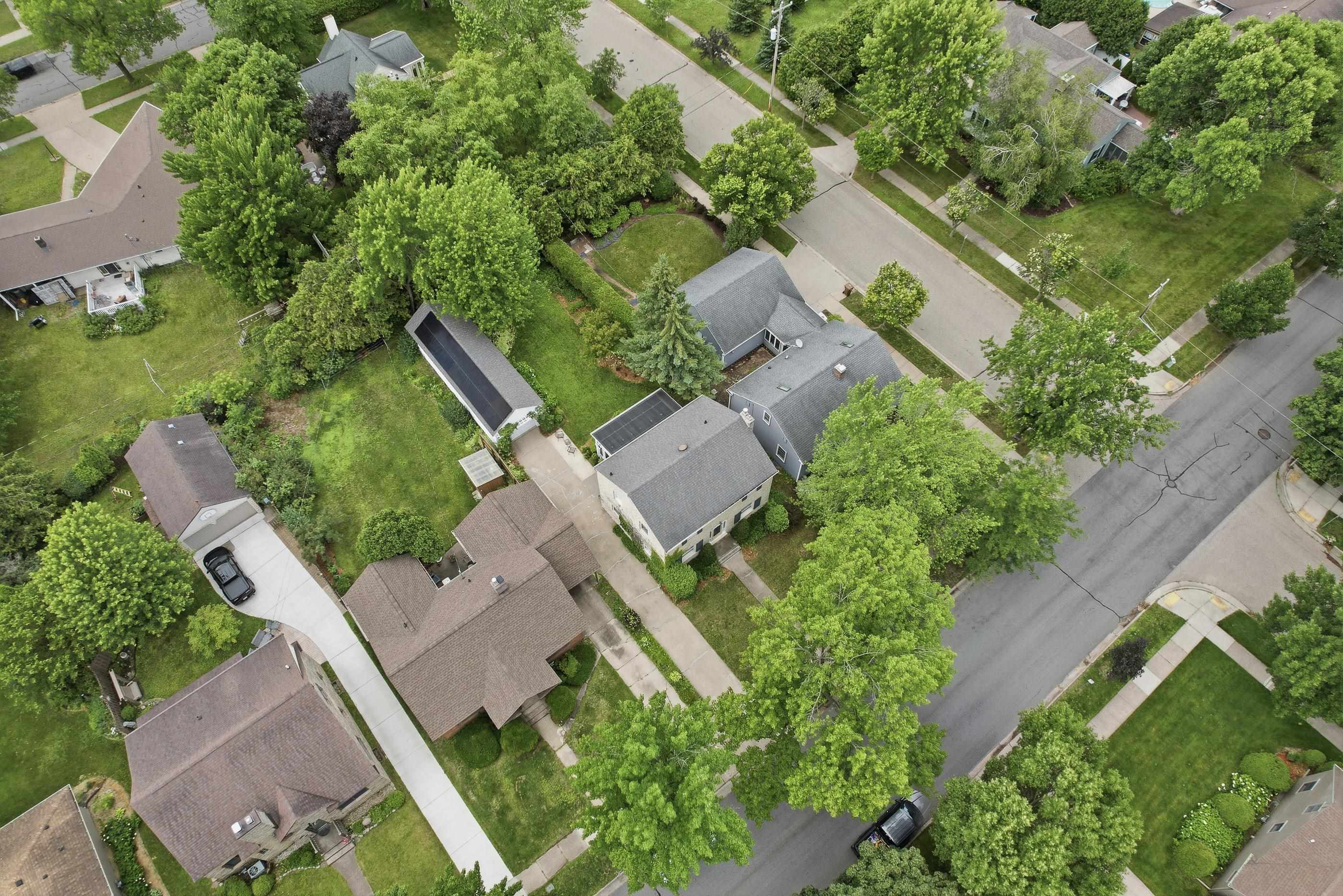 1108 Lindbergh Avenue Stevens Point, WI 54481 - Photo 6 of 56