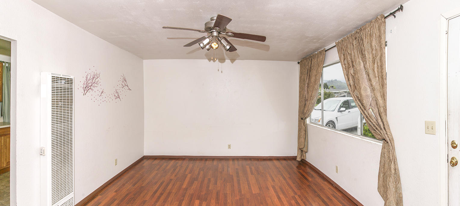 850 Rigby Avenue Rio Dell, CA 95562 - Photo 7 of 23