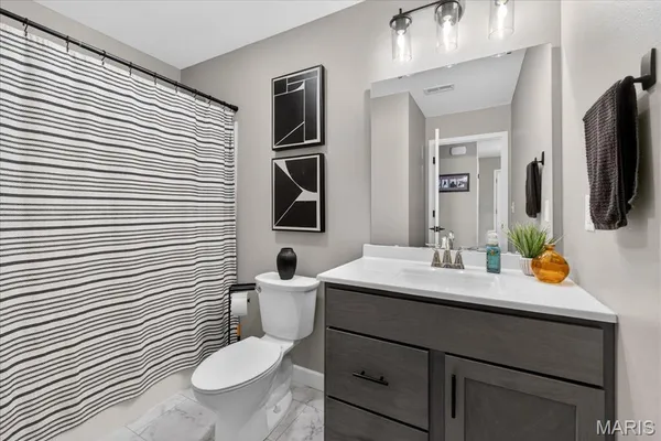 $249,900 | 70 Marker Drive, Unit A, Highland, IL 62249