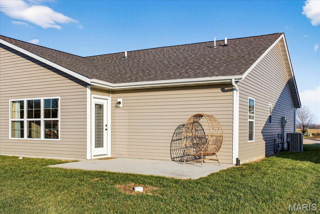 70 Marker Drive, Unit A Highland, IL 62249 - Photo 21 of 27