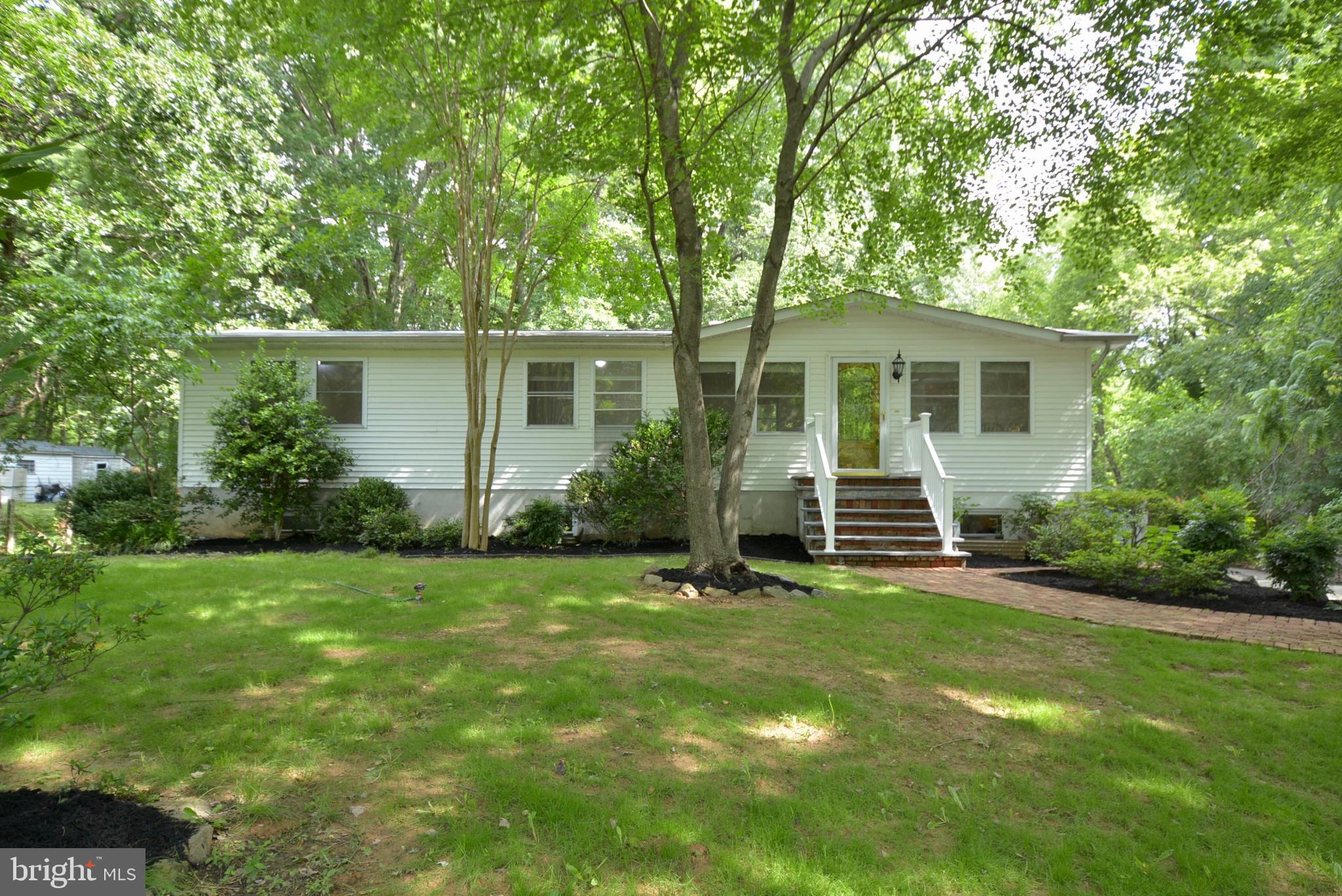 7708 Hoadly Road Manassas, VA 20112 - Photo 2 of 46 Gallery Image 2