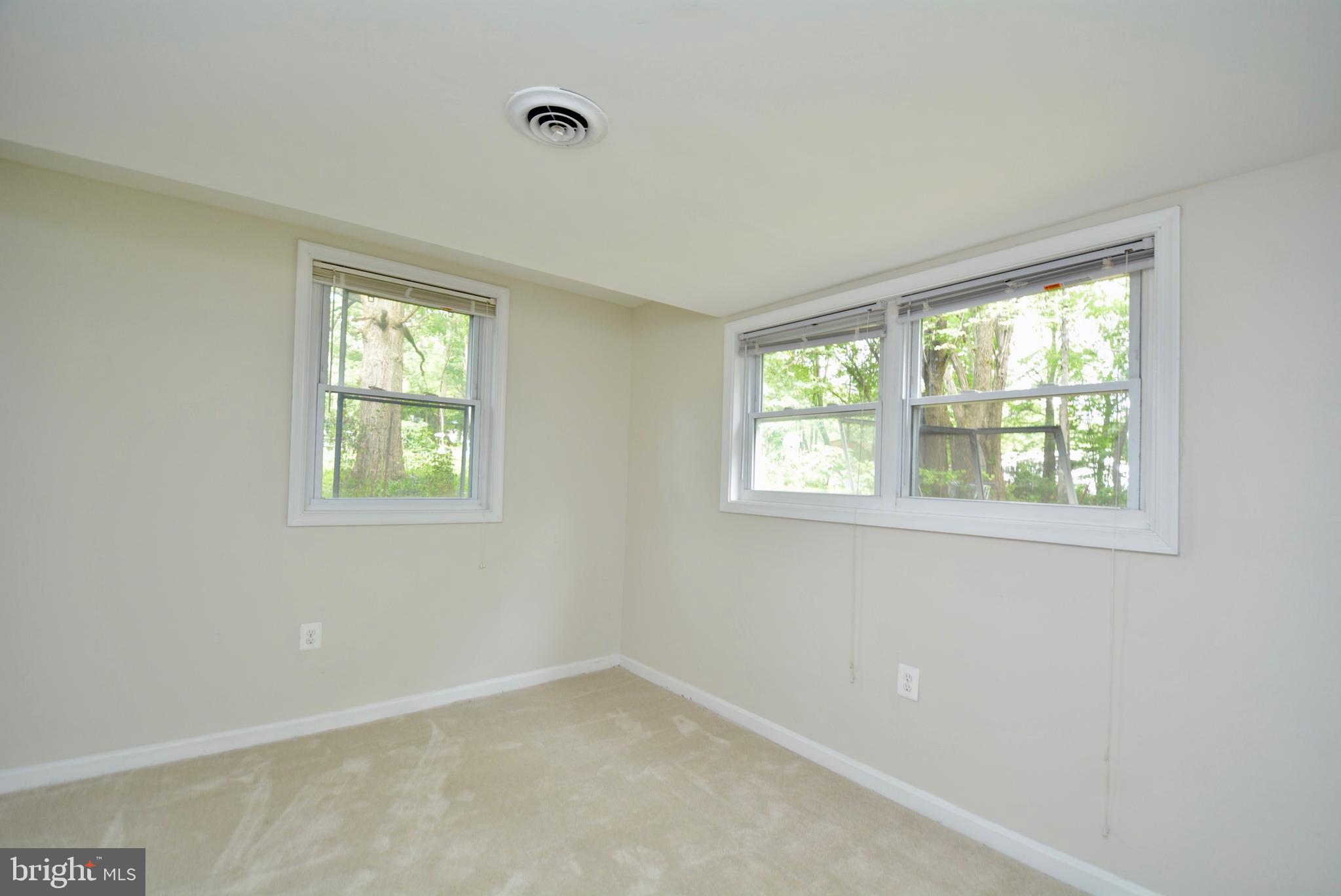 7708 Hoadly Road Manassas, VA 20112 - Photo 12 of 46 Gallery Image 12