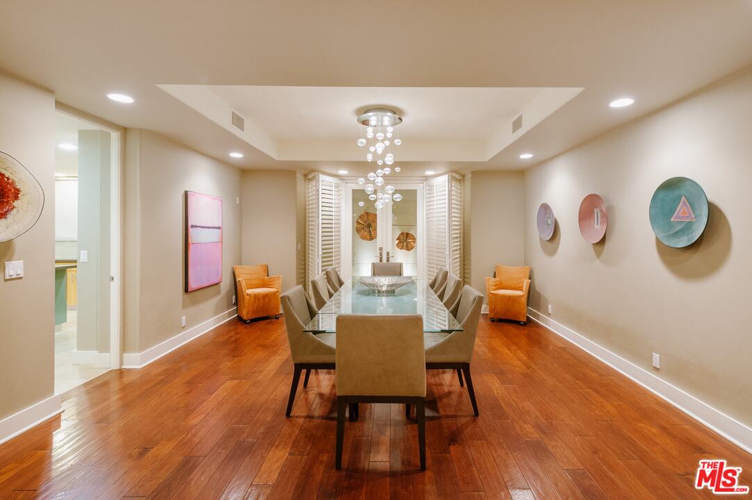 12655 Promontory Road Los Angeles, CA 90049 - Photo 5 of 43
