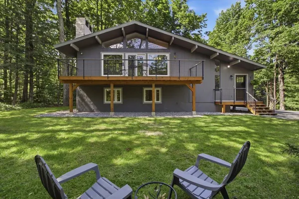 $749,000 | 2 Corner Rock Road, Winhall, VT 05340