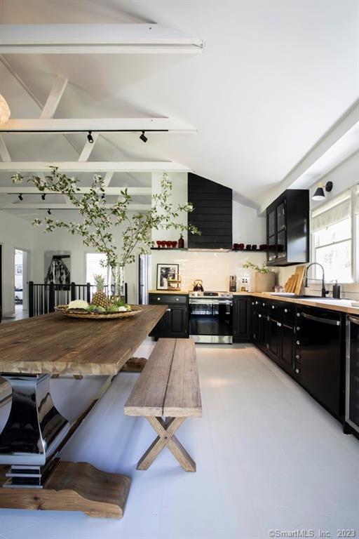 10 Sentry Hill Road Roxbury, CT 06783 - Photo 7 of 22