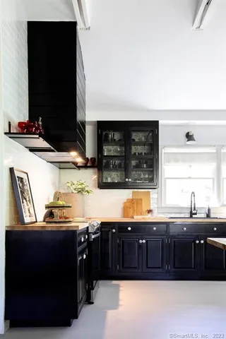 $3,500 | 10 Sentry Hill Road, Roxbury, CT 06783