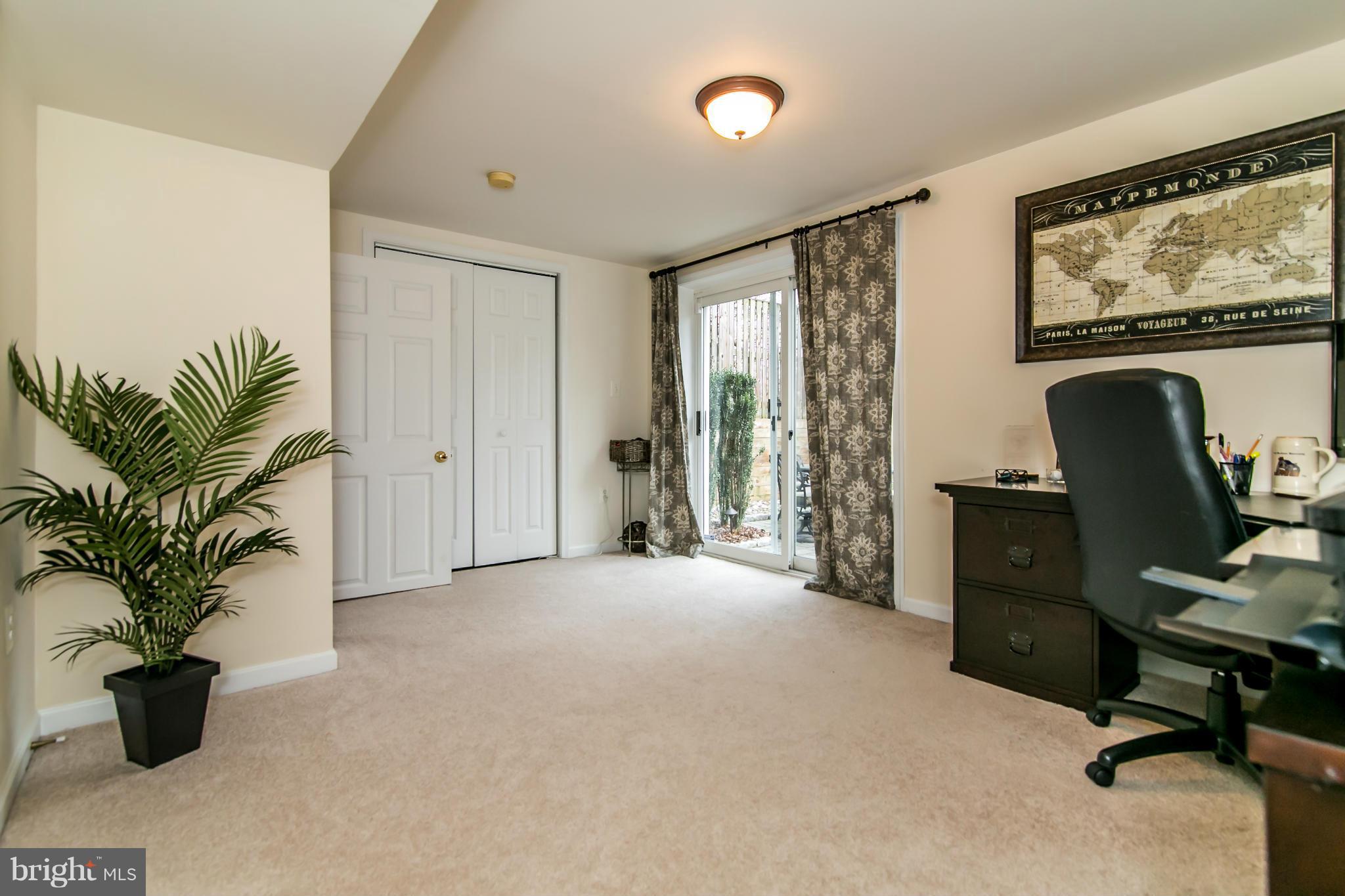 11868 St Trinians Court Reston, VA 20191 - Photo 25 of 30 Lower level bedroom/den