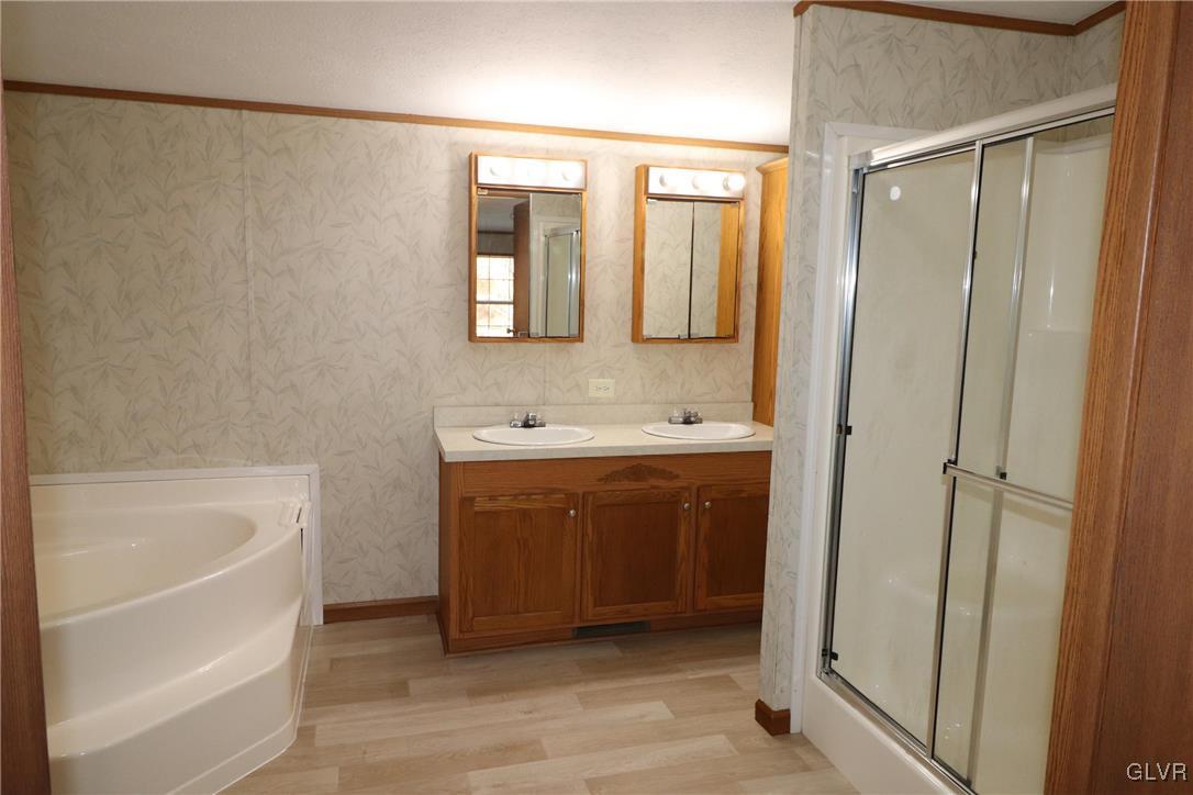 232 Lauchnor Road Lehighton, PA 18235 - Photo 18 of 34 Gallery Image 18