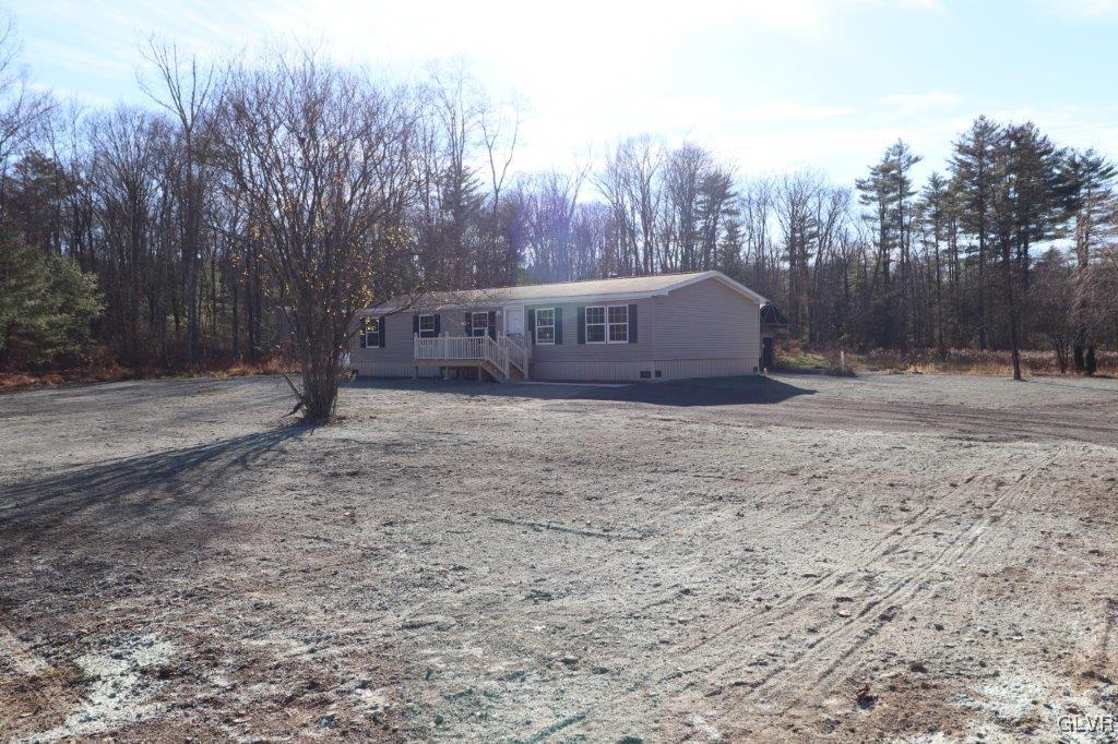 232 Lauchnor Road Lehighton, PA 18235 - Photo 32 of 34 Side View of Home