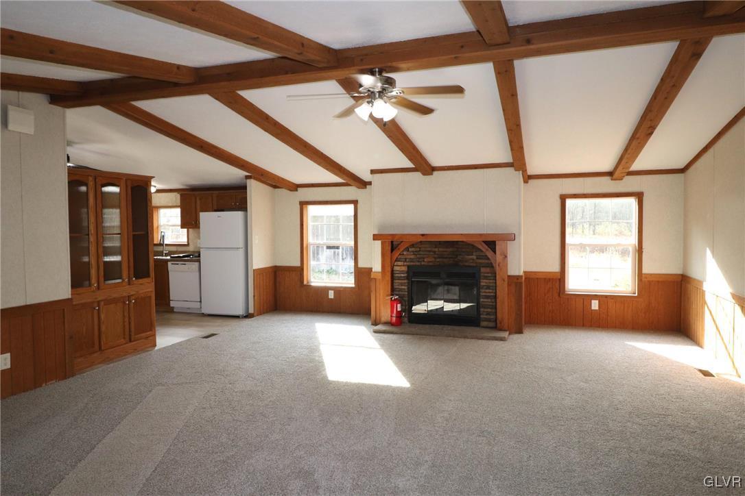 232 Lauchnor Road Lehighton, PA 18235 - Photo 5 of 34 Gallery Image 5