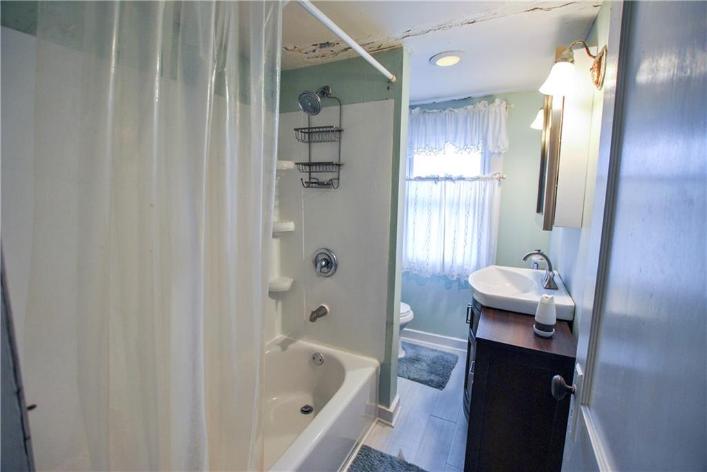 447 Whitestown Road Butler, PA 16001 - Photo 14 of 17
