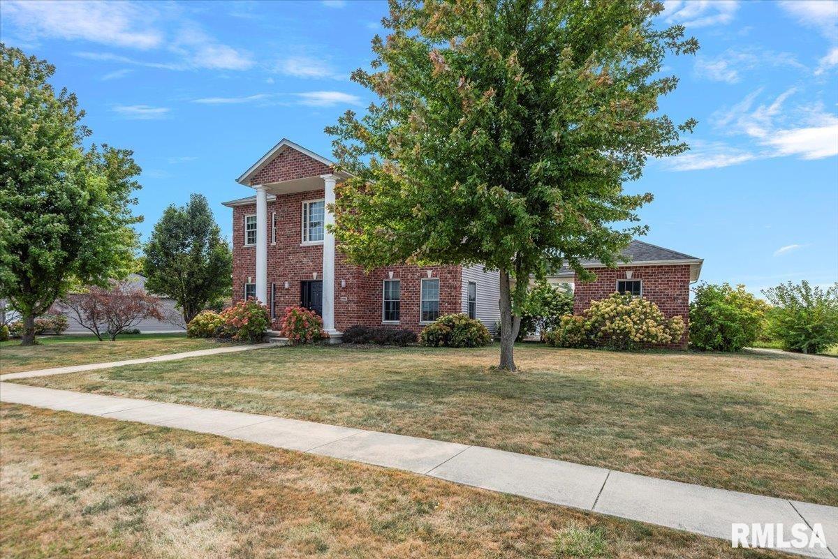 3704 Crystal Spring Drive Springfield, IL 62711 - Photo 4 of 59