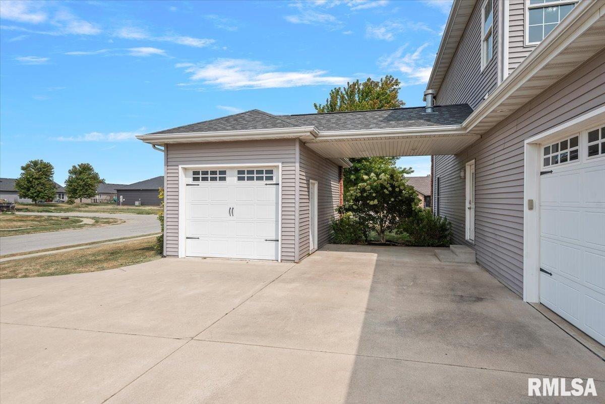 3704 Crystal Spring Drive Springfield, IL 62711 - Photo 54 of 59