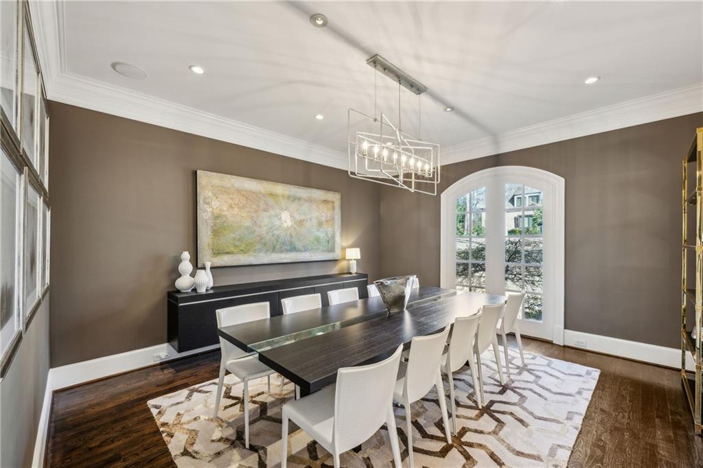 105 Kingston Manor Northeast Atlanta, GA 30342 - Photo 21 of 104