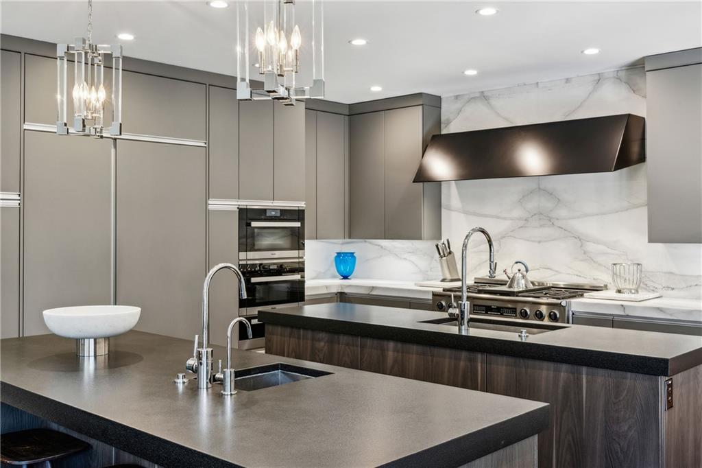 105 Kingston Manor Northeast Atlanta, GA 30342 - Photo 24 of 104