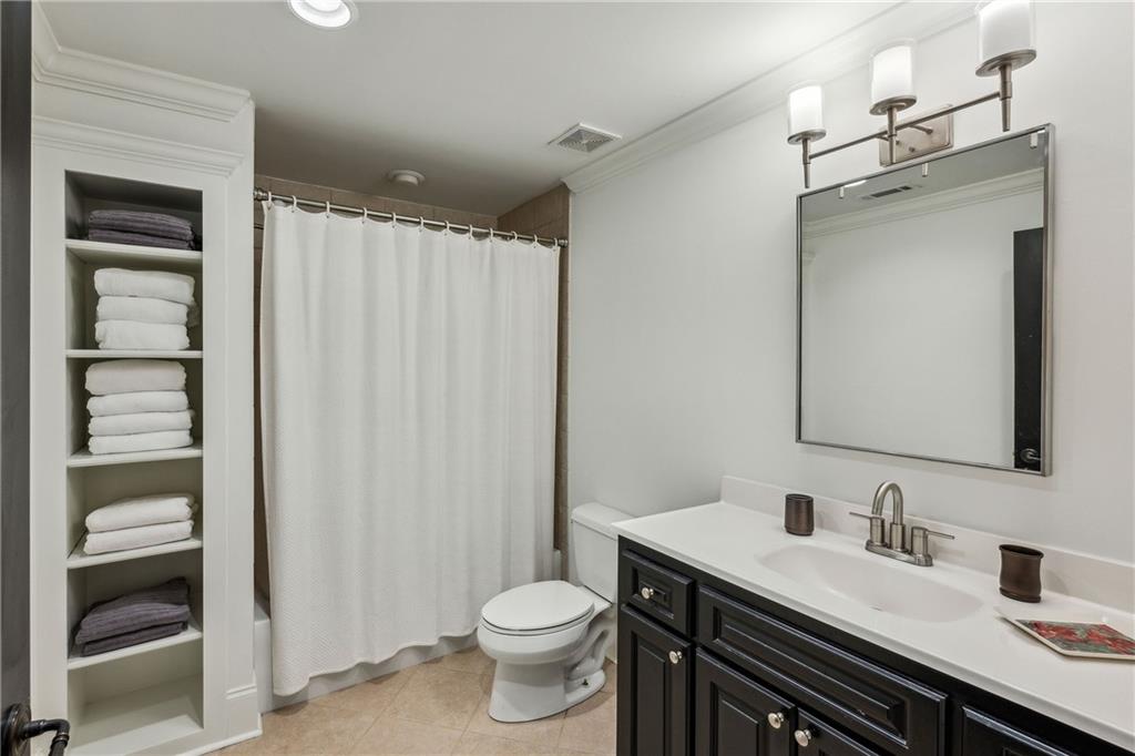 105 Kingston Manor Northeast Atlanta, GA 30342 - Photo 58 of 104