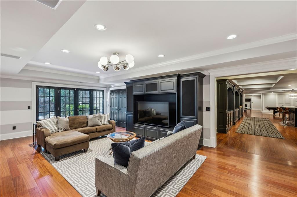 105 Kingston Manor Northeast Atlanta, GA 30342 - Photo 59 of 104