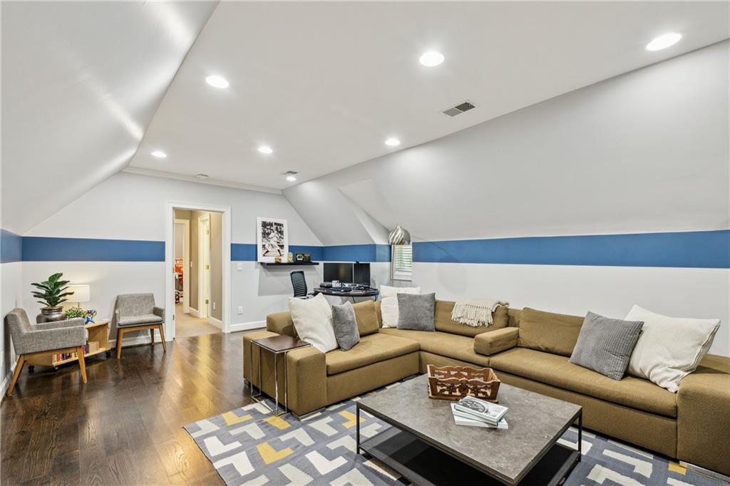 105 Kingston Manor Northeast Atlanta, GA 30342 - Photo 66 of 104