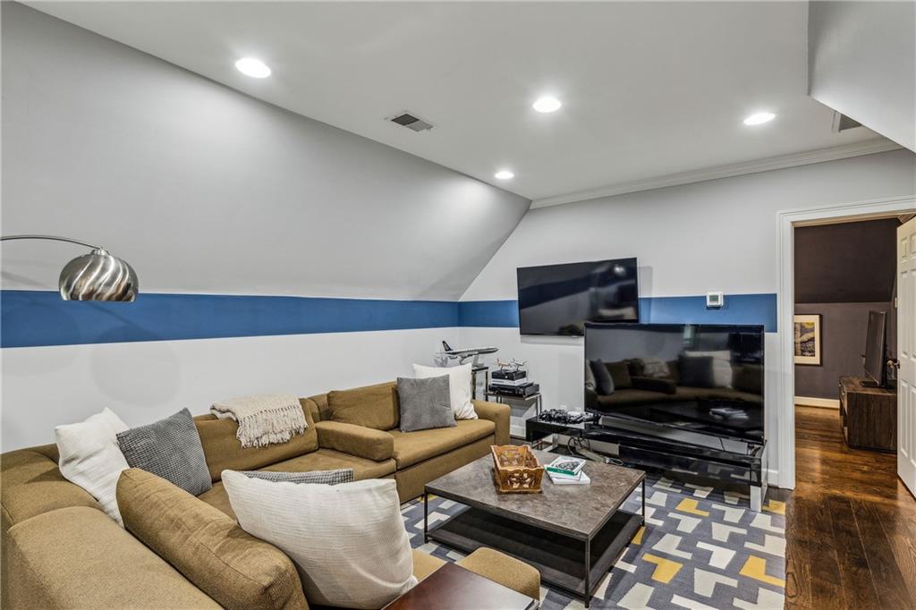 105 Kingston Manor Northeast Atlanta, GA 30342 - Photo 67 of 104