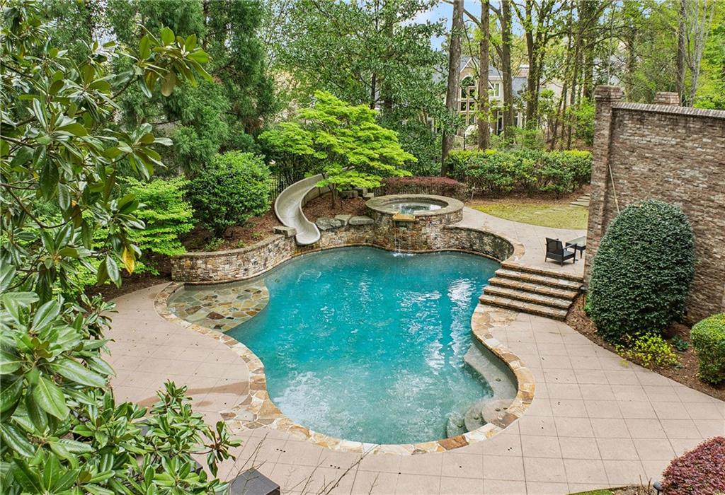 105 Kingston Manor Northeast Atlanta, GA 30342 - Photo 78 of 104