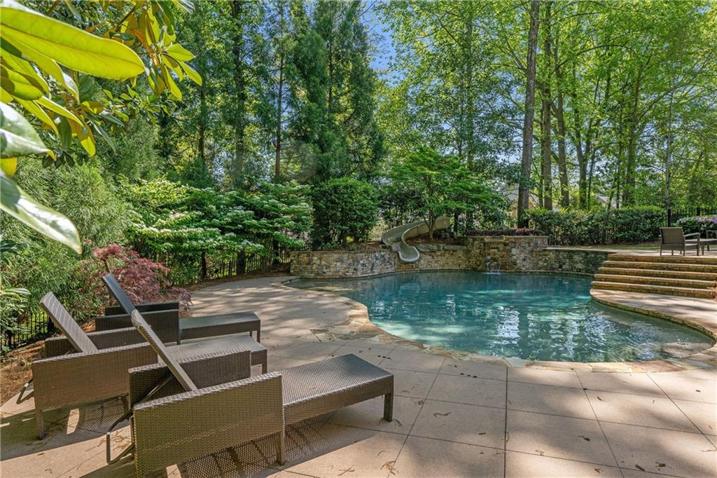 105 Kingston Manor Northeast Atlanta, GA 30342 - Photo 81 of 104