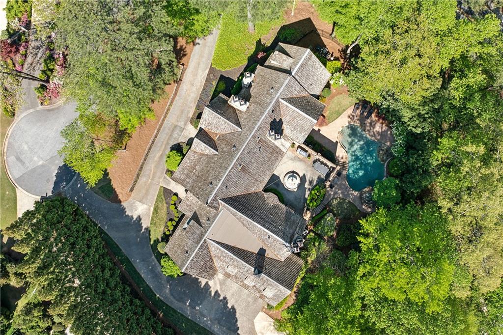 105 Kingston Manor Northeast Atlanta, GA 30342 - Photo 98 of 104