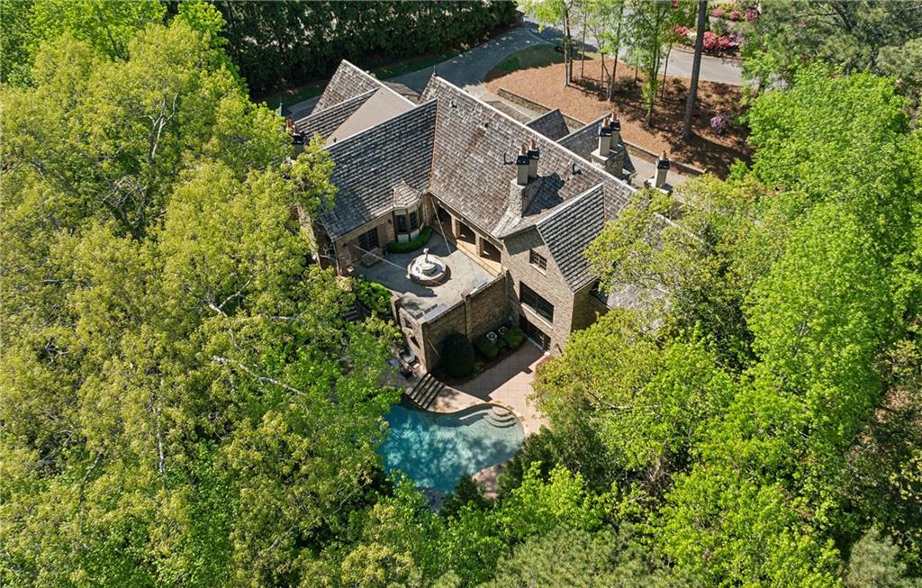 105 Kingston Manor Northeast Atlanta, GA 30342 - Photo 100 of 104