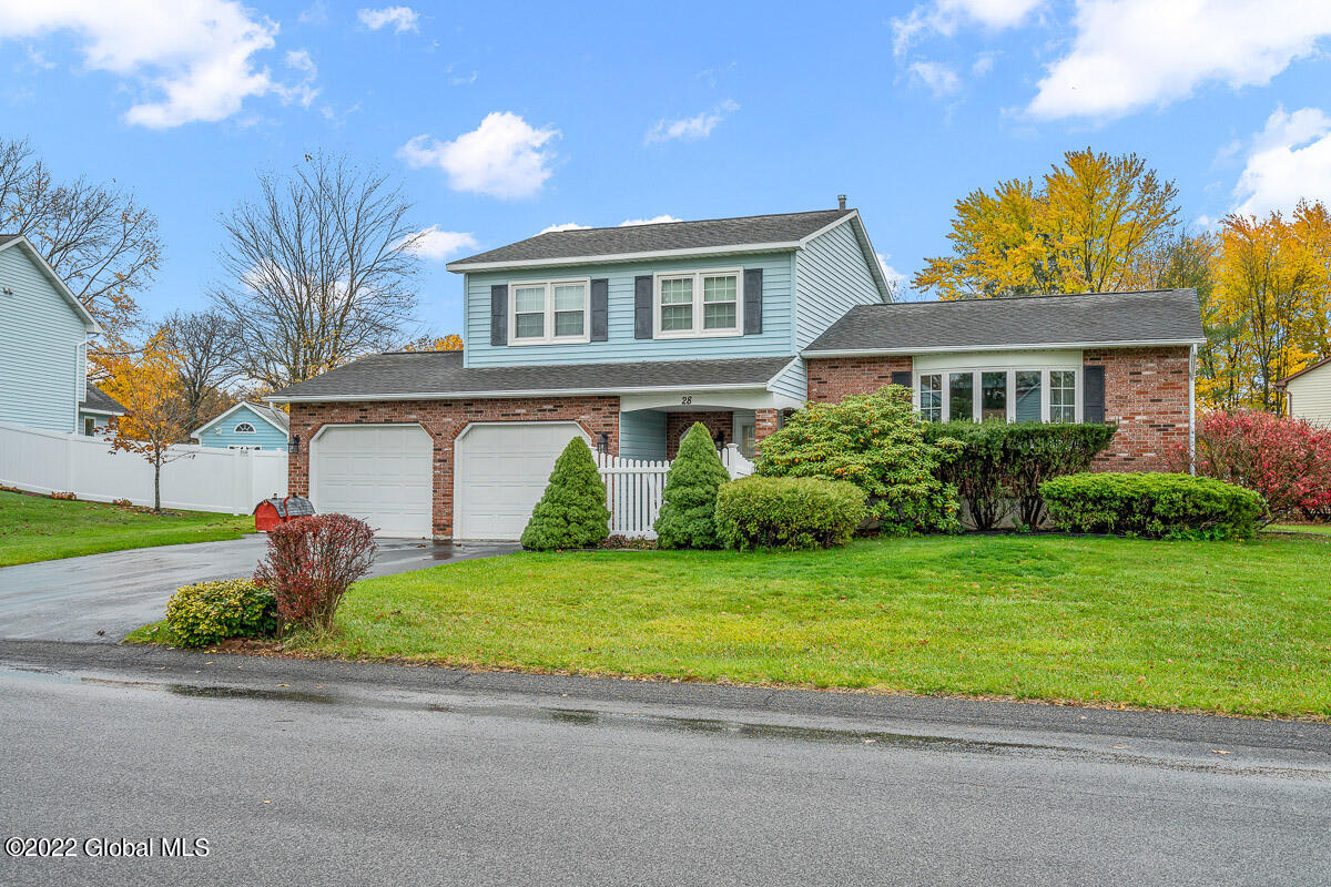 28 Rolling Hills Road Schenectady, NY 12309 - Photo 1 of 48 28 Rolling Hills Road Schenectady NY 001