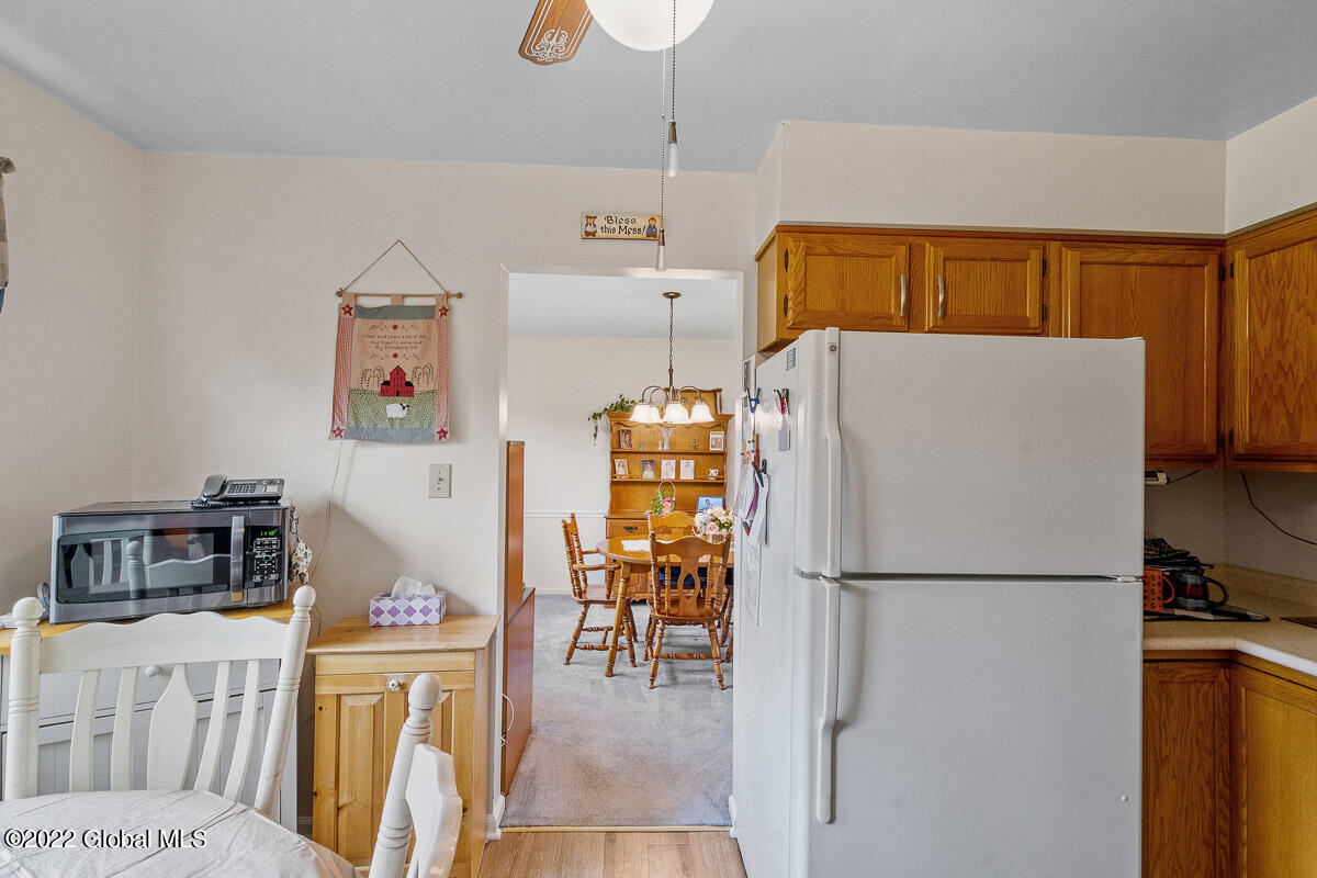 28 Rolling Hills Road Schenectady, NY 12309 - Photo 26 of 48 28 Rolling Hills Road Schenectady NY 026