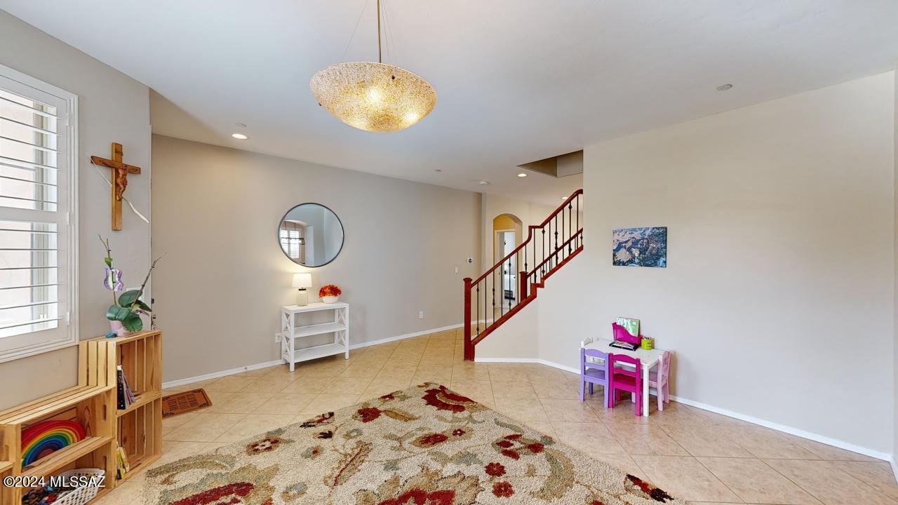 1216 West Rodriguez Road Oro Valley, AZ 85755 - Photo 7 of 42