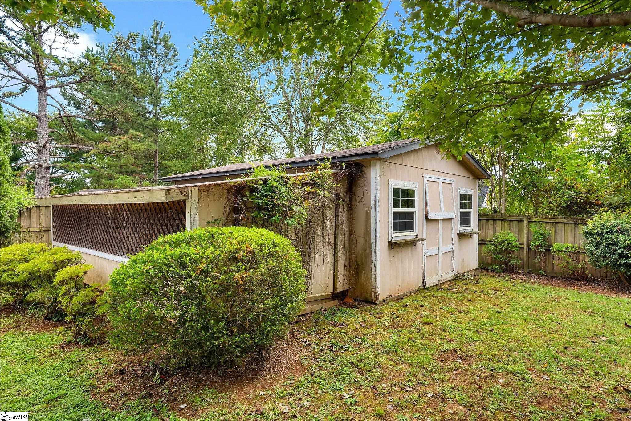 111 Highway 14 Landrum, SC 29356 - Photo 32 of 34