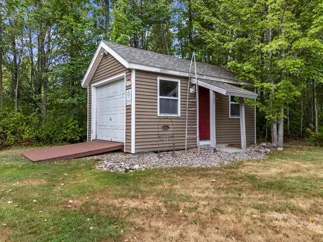 $925,000 | 207 North Auburn Road, Auburn, ME 04210
