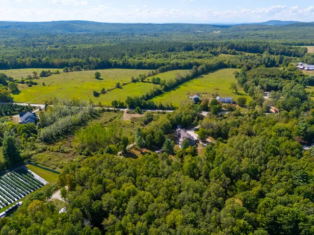 $925,000 | 207 North Auburn Road, Auburn, ME 04210