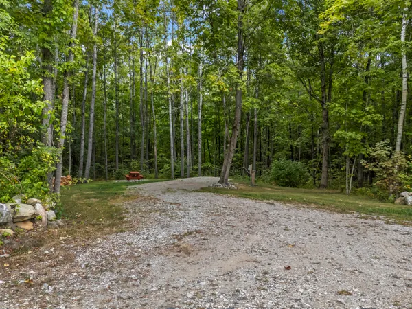 $925,000 | 207 North Auburn Road, Auburn, ME 04210