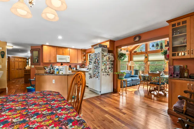 $925,000 | 207 North Auburn Road, Auburn, ME 04210