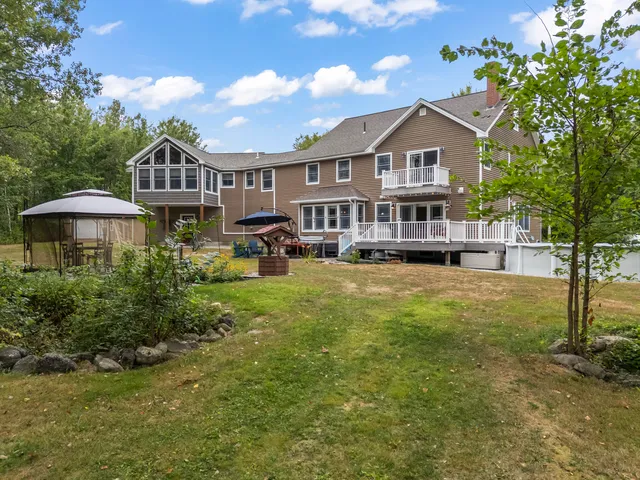 $925,000 | 207 North Auburn Road, Auburn, ME 04210
