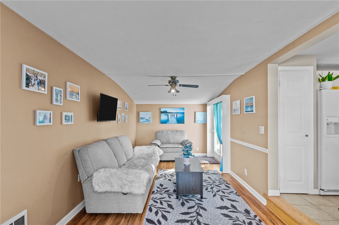 50 Deborah Road Warwick, RI 02888 - Photo 11 of 20