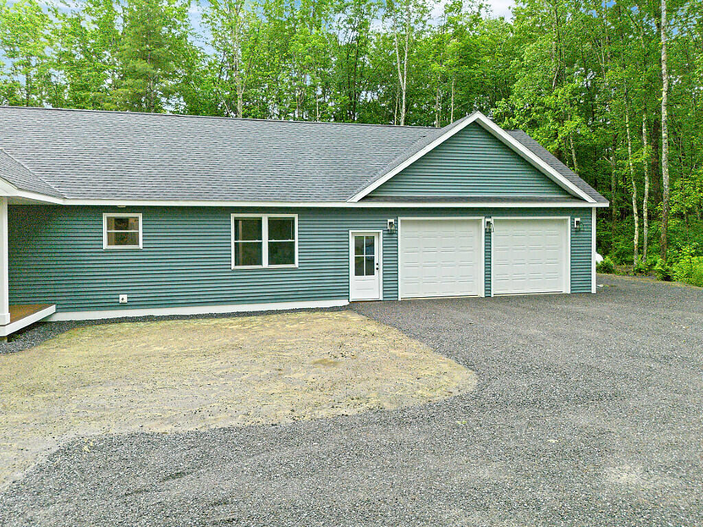 49 Lindsay Way Sidney, ME 04330 - Photo 7 of 62 1000014842
