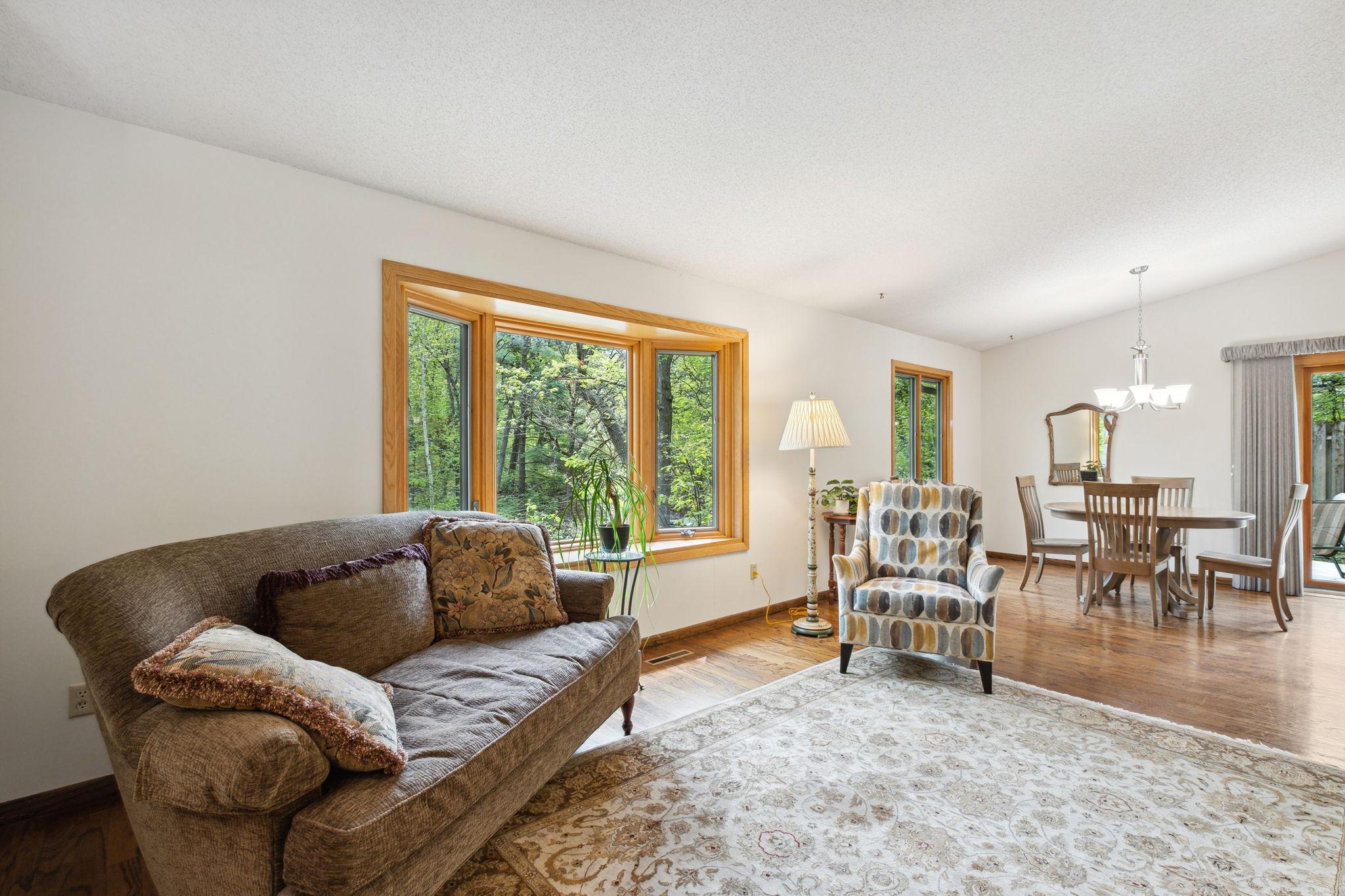 8100 Lea Road Bloomington, MN 55438 - Photo 3 of 20 Gallery Image 3