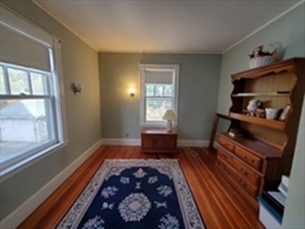 29 Bartlett Crescent Brookline, MA 02446 - Photo 17 of 27 a bedroom with a bed and window