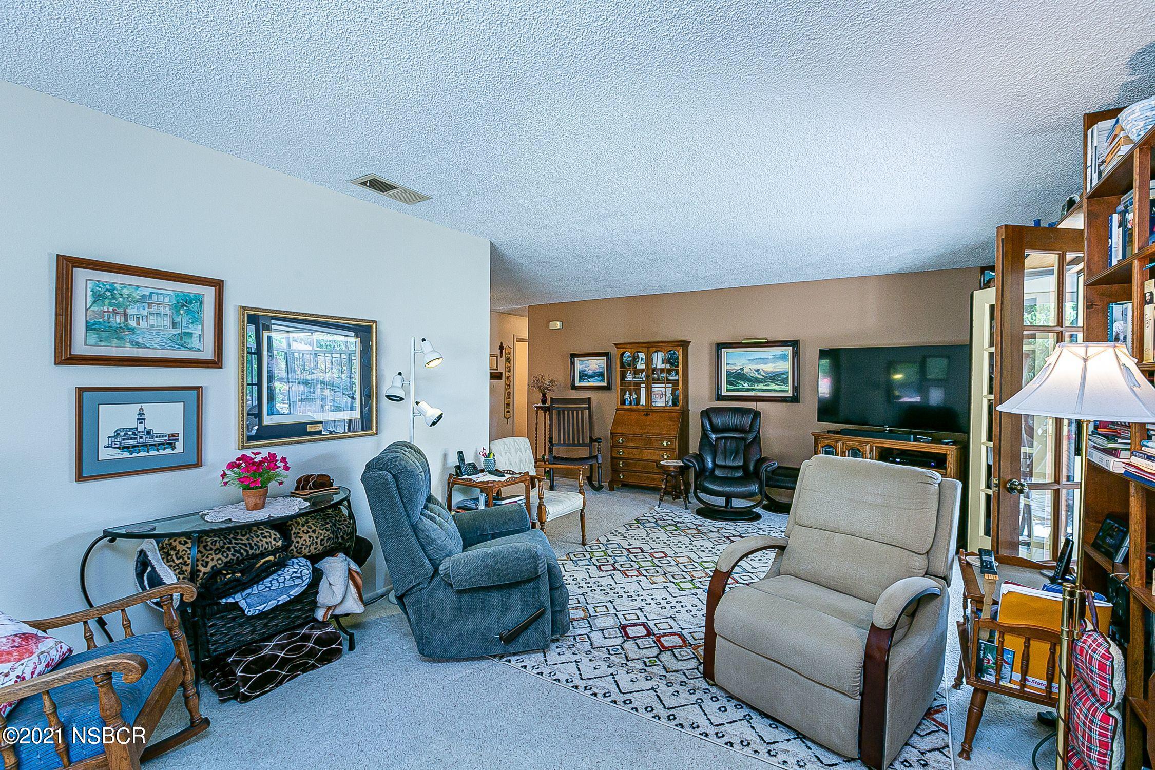 690 Moonglow Road Lompoc, CA 93436 - Photo 17 of 33 690 Moonglow RD 17